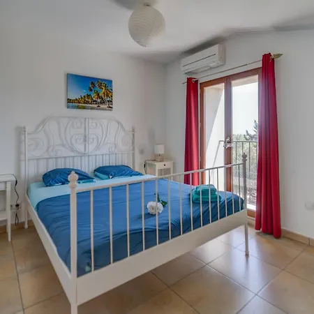 Gite Imagine Roussillon Privee Avec Piscine - 6 Personnes * Кане