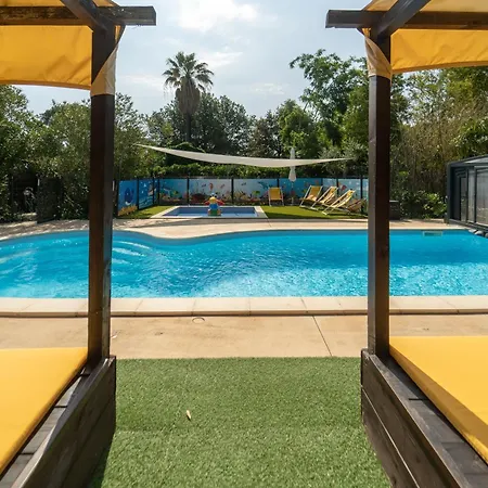 Gite Imagine Roussillon Privee Avec Piscine - 6 Personnes Апартаменты